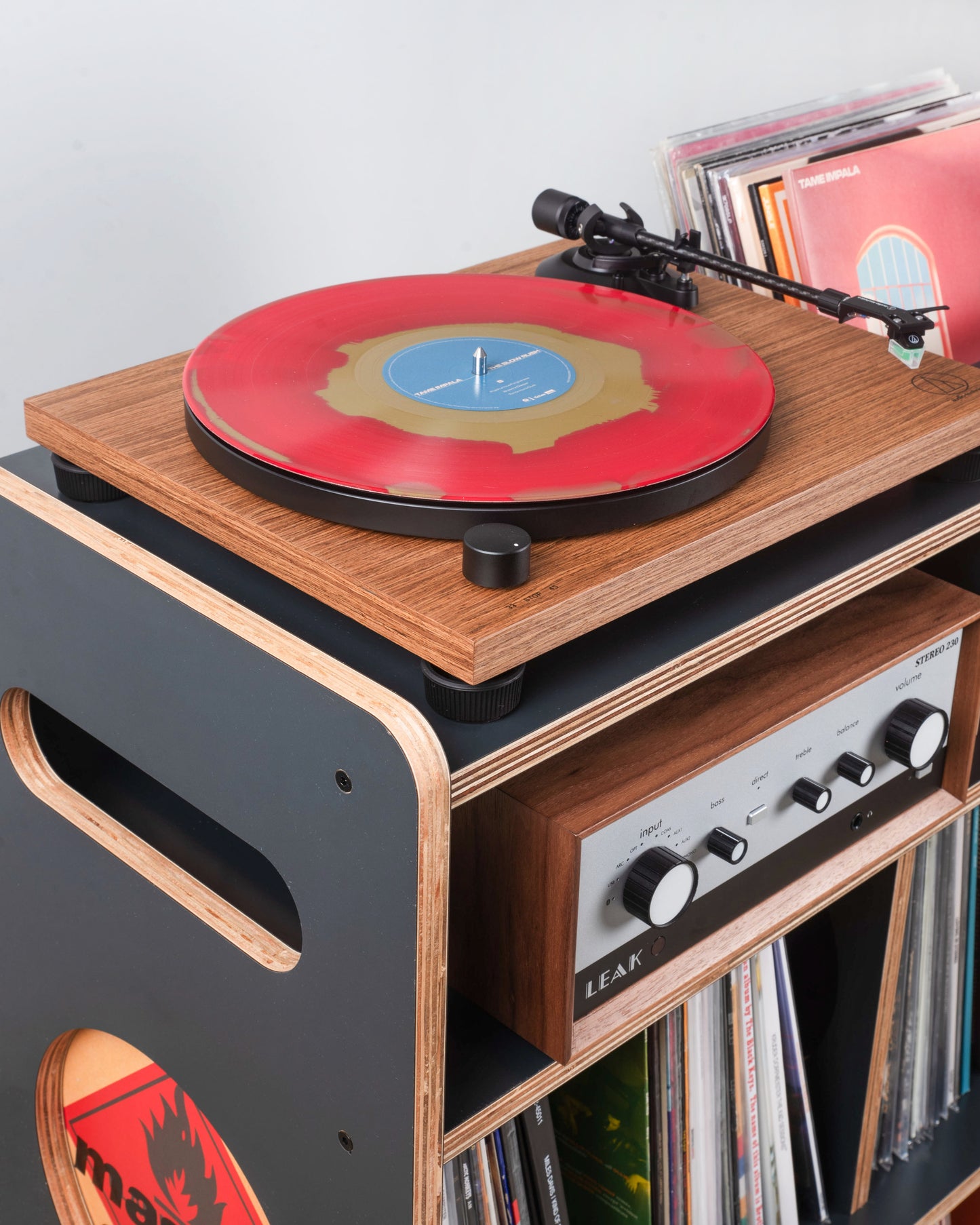 Stack 900 Record Stand