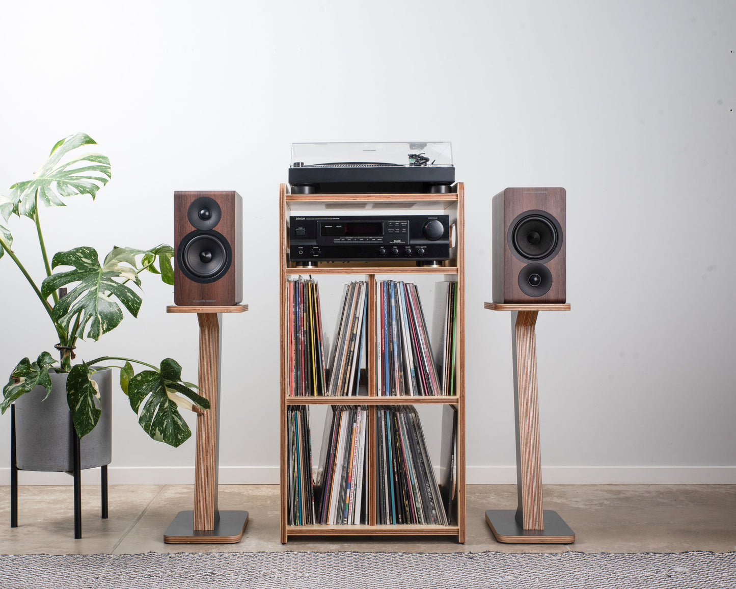 Stack 500 Record Stand