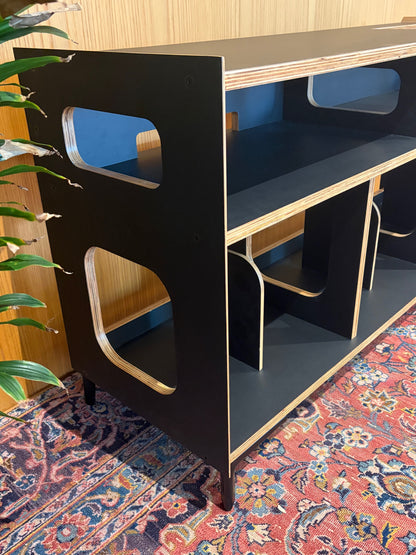 Avant 1200 Record Cabinet