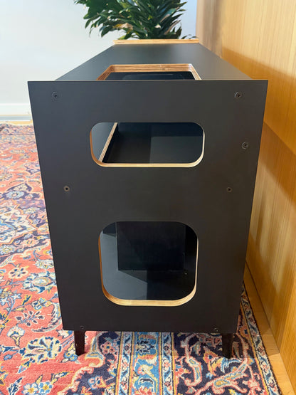 Avant 1200 Record Cabinet